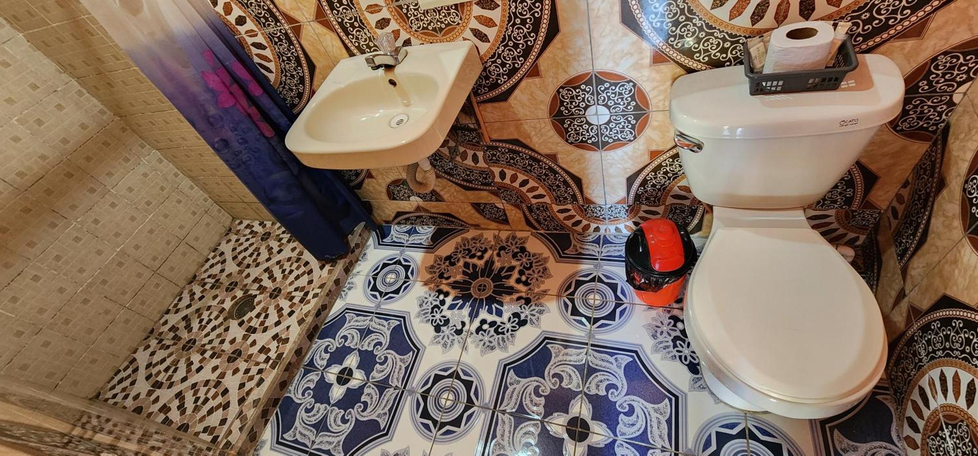 Hospedaje Santo Domingo Panajachel Εξωτερικό φωτογραφία